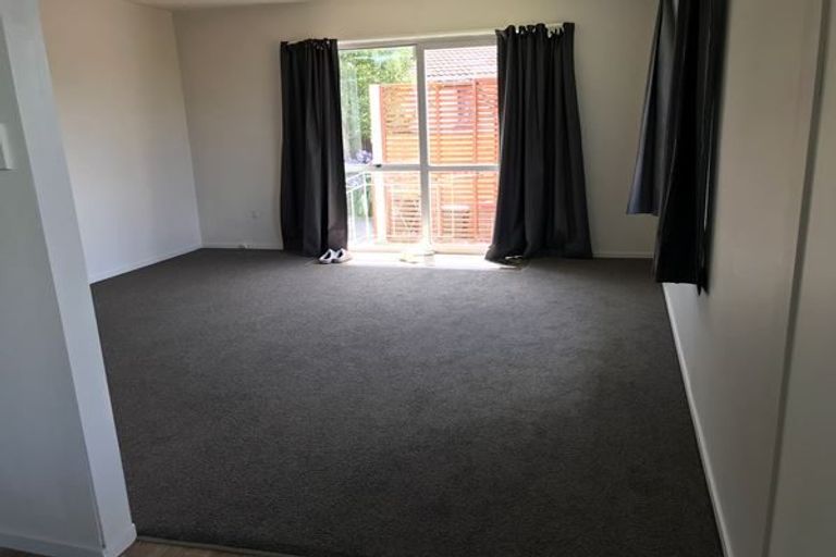 Photo of property in 1/45 Chipping Lane, Redwood, Christchurch, 8051