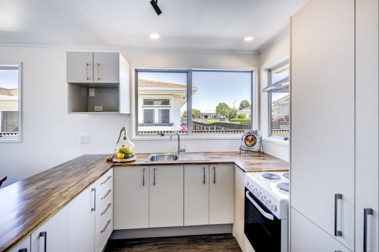 Photo of property in 113a Stortford Street, Saint Leonards, Hastings, 4120