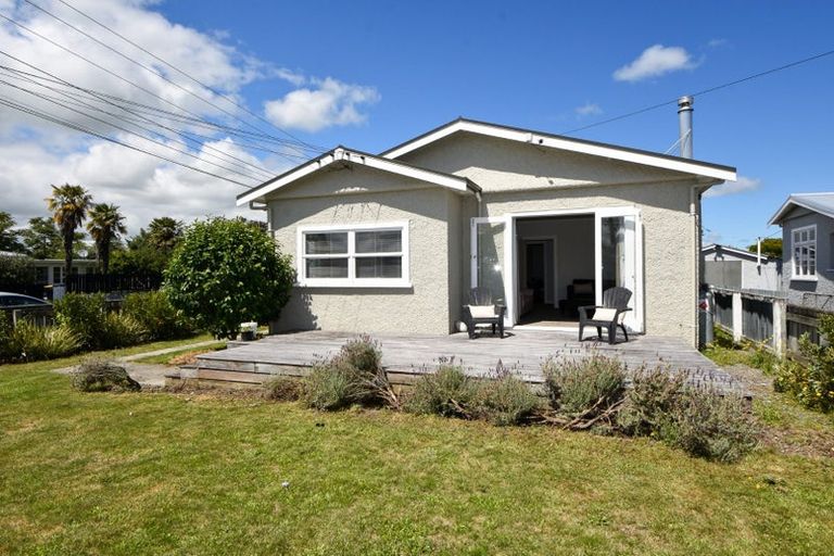 Photo of property in 105 Broadway, Carterton, 5713