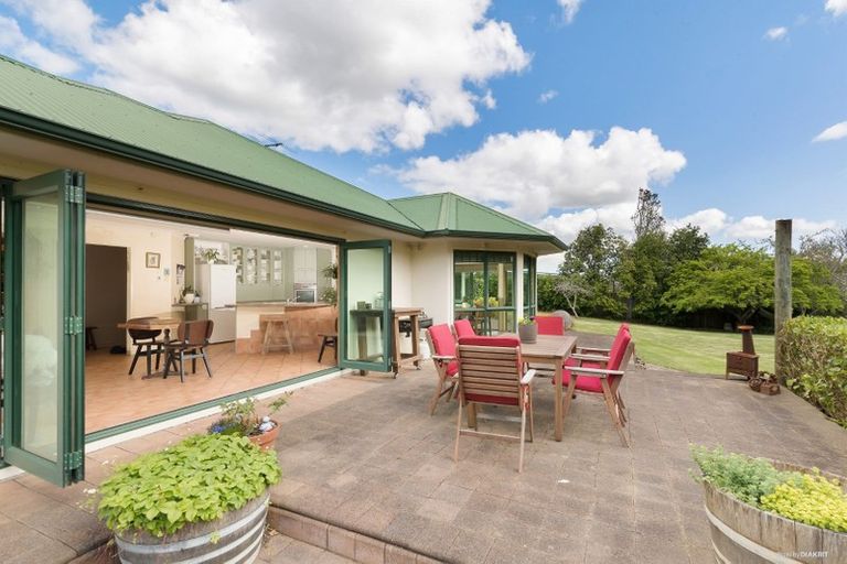 Photo of property in 32 Harrisville Road, Tuakau, 2121
