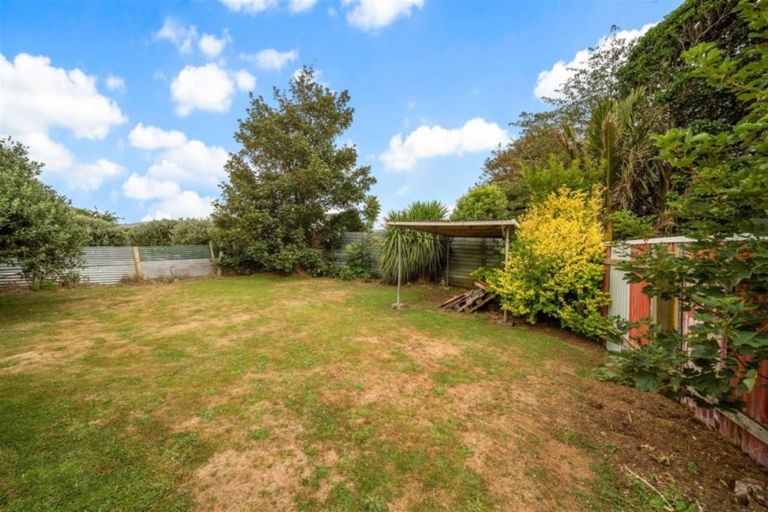 Photo of property in 59 Turuturu Road, Hawera, 4610