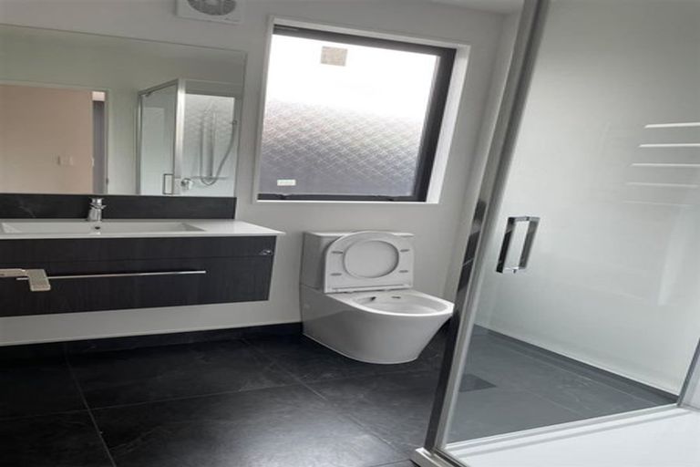 Photo of property in 63c Waimairi Road, Upper Riccarton, Christchurch, 8041