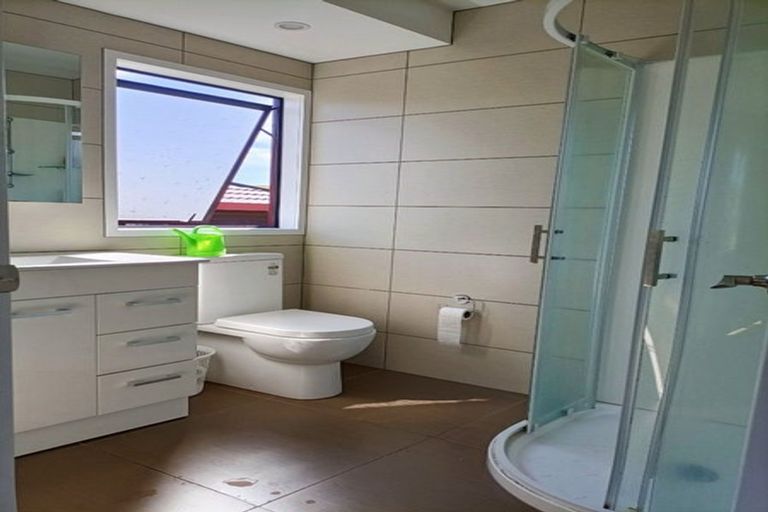 Photo of property in 38 Erris Street, Johnsonville, Wellington, 6037