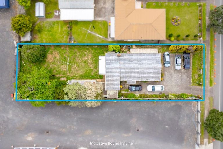 Photo of property in 55 Mckenzie Road, Mangere Bridge, Auckland, 2022