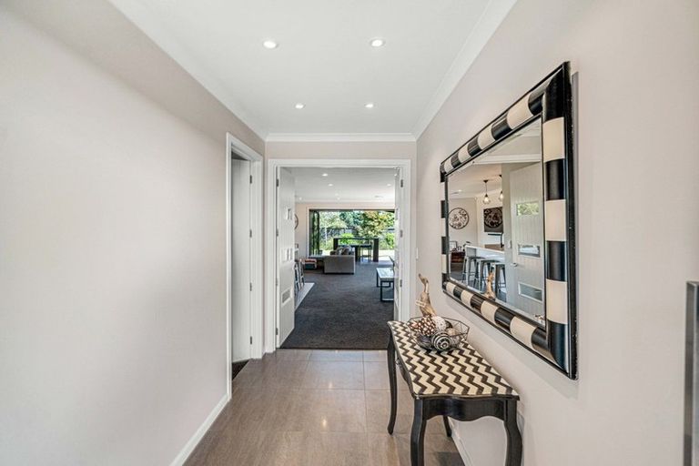 Photo of property in 15 Dollar Place, Prebbleton, 7604