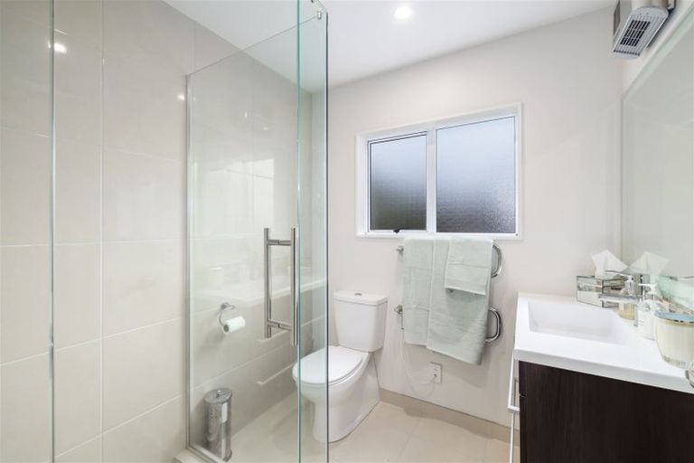 Photo of property in 54 Regent's Park Drive, Casebrook, Christchurch, 8051