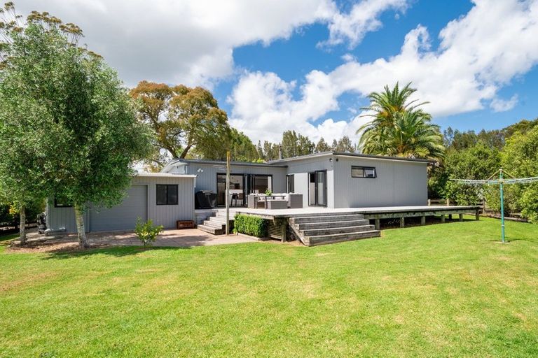 Photo of property in 24a Cambridge Road, Riverhead, 0820