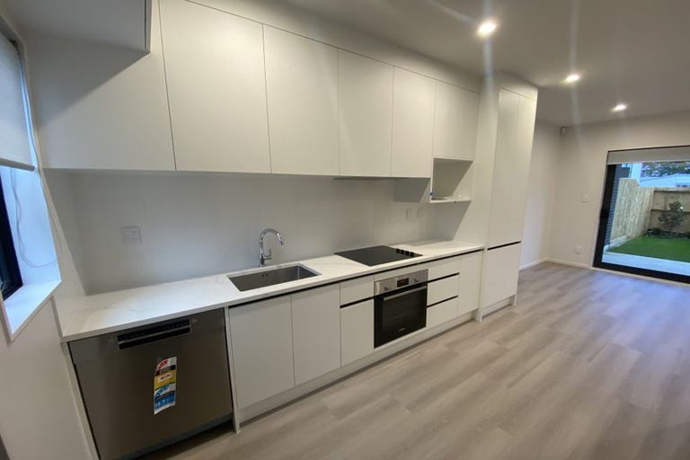 Photo of property in 14/35 Young Crescent, Drury, 2113