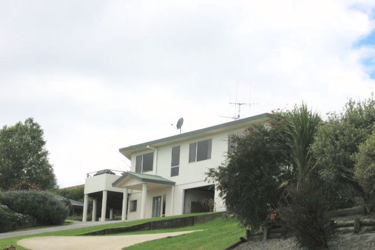 Photo of property in 11 Chestnut Way, Bellevue, Tauranga, 3110