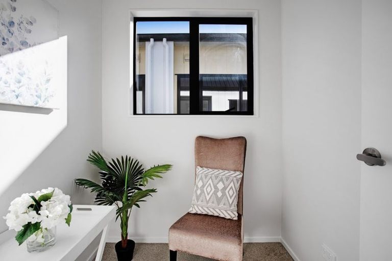 Photo of property in 11/86 Elliot Street, Pahurehure, Papakura, 2113