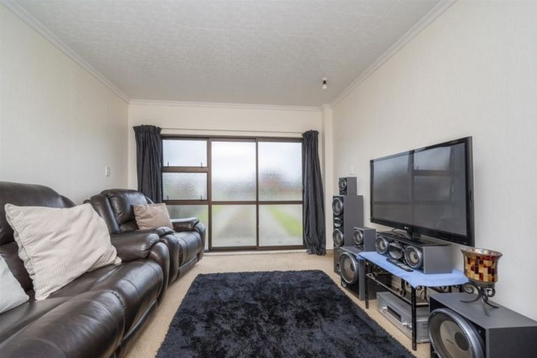 Photo of property in 43 Cassandra Street, Stratford, 4332