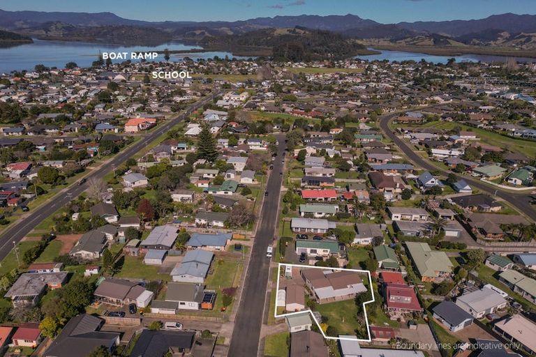 Photo of property in 28 Nicholas Avenue, Whitianga, 3510