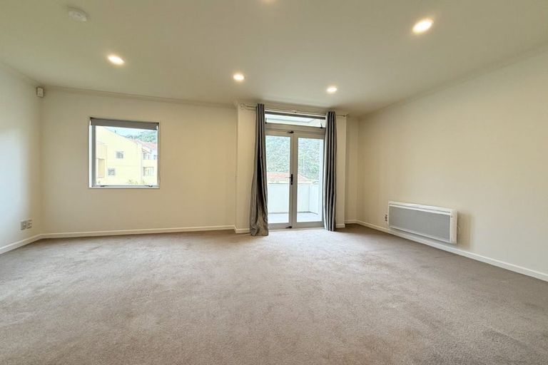 Photo of property in Marrakech Cafe, 68/305 Evans Bay Parade, Hataitai, Wellington, 6021