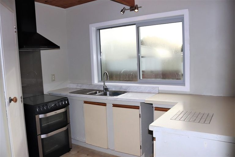 Photo of property in 7a Litchfield Place, Clarks Beach, 2122