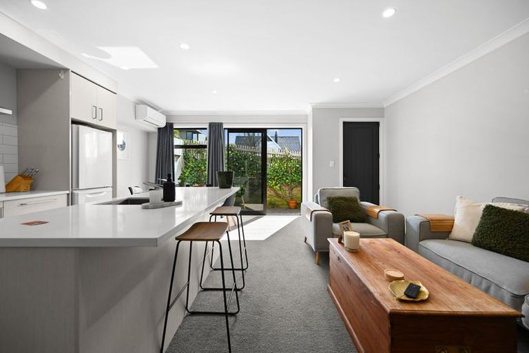Photo of property in 25u2 Thackeray Street, Hamilton Lake, Hamilton, 3204