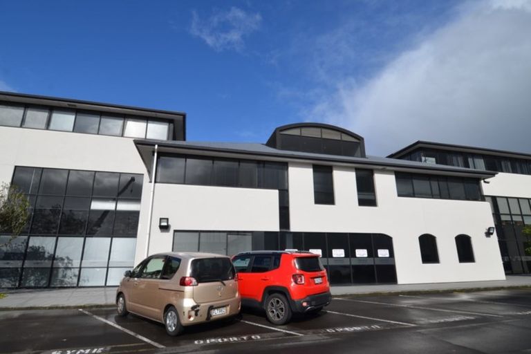 Photo of property in 1d Daytona Road, Henderson, Auckland, 0610