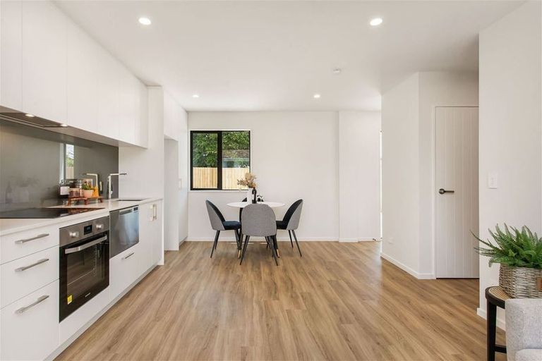 Photo of property in 1/515 Worcester Street, Linwood, Christchurch, 8011