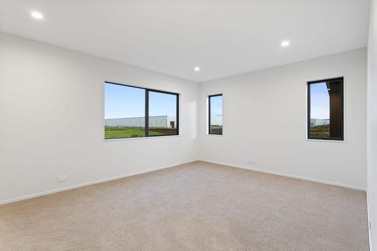Photo of property in 109 Katikati Drive, Manurewa, 2102