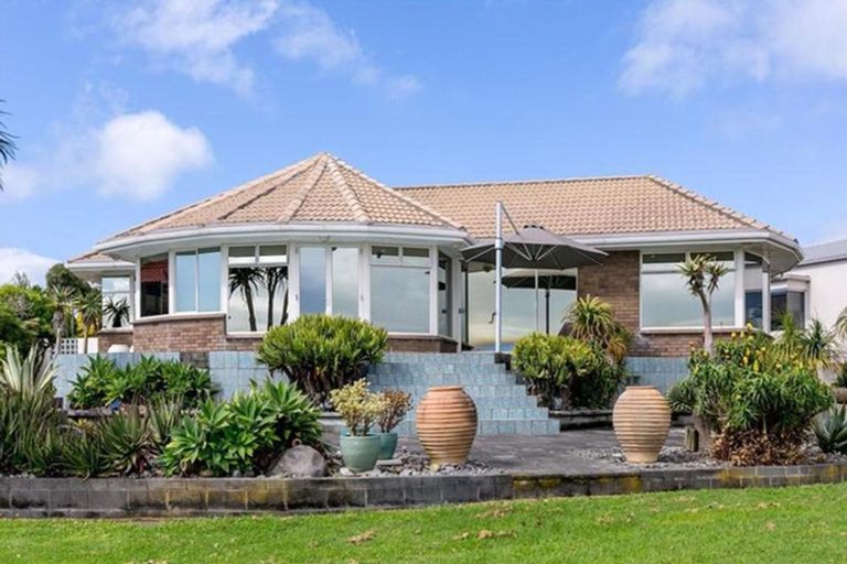 Photo of property in 16b Motukari Place, Onaero, Waitara, 4383