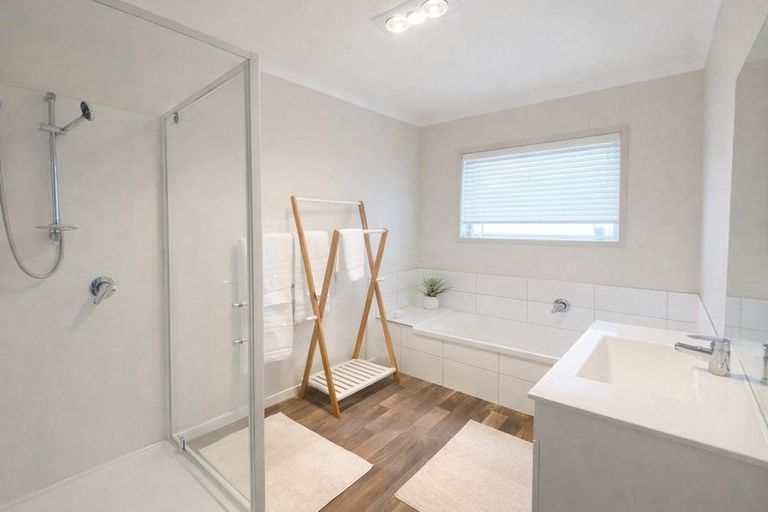 Photo of property in 15 Martindale Lane, Tuakau, 2121