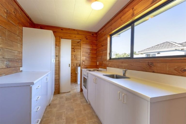 Photo of property in 1 Edinburgh Street, Tuakau, 2121