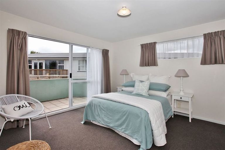 Photo of property in 2/27 Maxwell Street, Riccarton, Christchurch, 8041