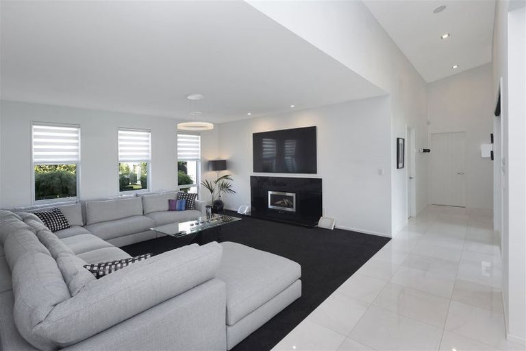 Photo of property in 55 Applefield Court, Northwood, Christchurch, 8051