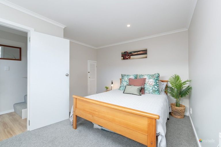 Photo of property in 60 Korokoro Road, Korokoro, Lower Hutt, 5012