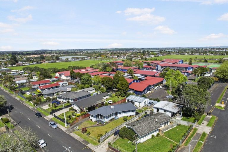 Photo of property in 4 Mcdivitt Street, Manurewa, Auckland, 2102