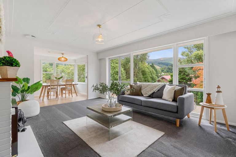 Photo of property in 3 Jason Street, Helensburgh, Dunedin, 9010