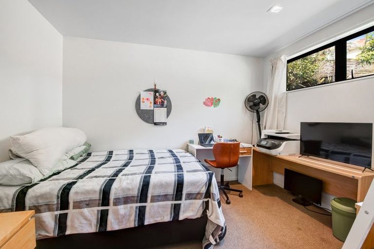 Photo of property in 20 Garfield Road, Helensville, 0800