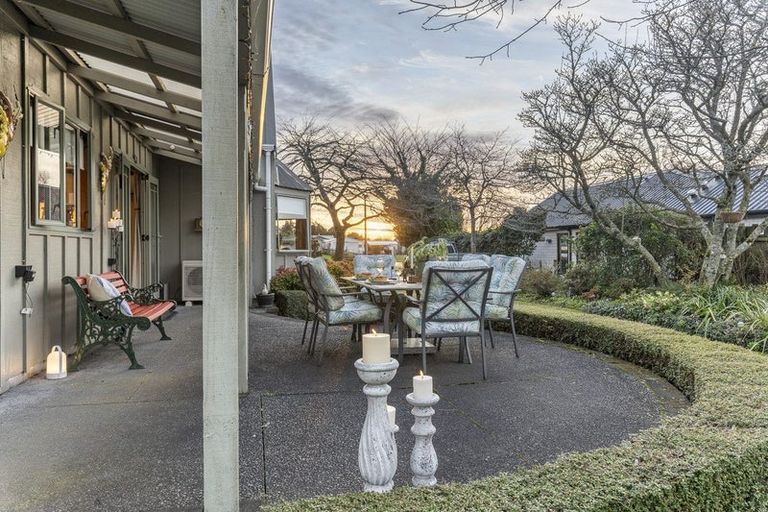 Photo of property in 5 Bosworth Street, Egmont Village, 4372