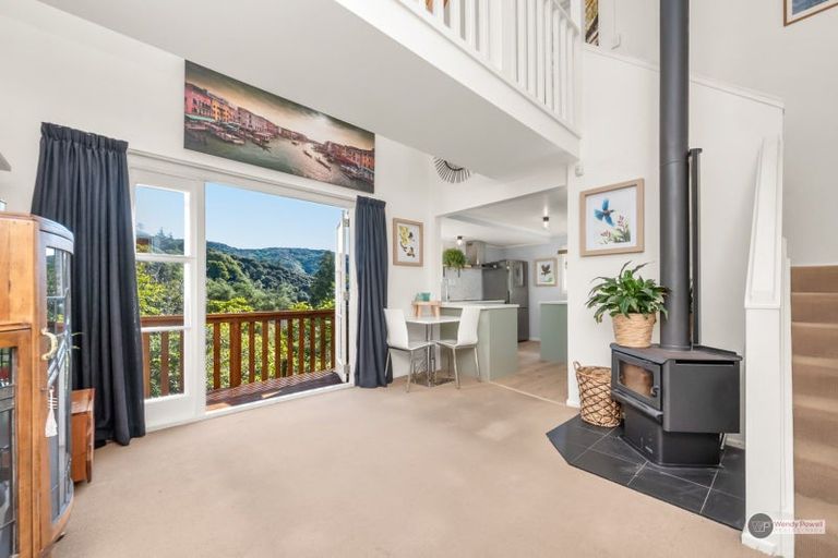 Photo of property in 166 Seddon Street, Naenae, Lower Hutt, 5011