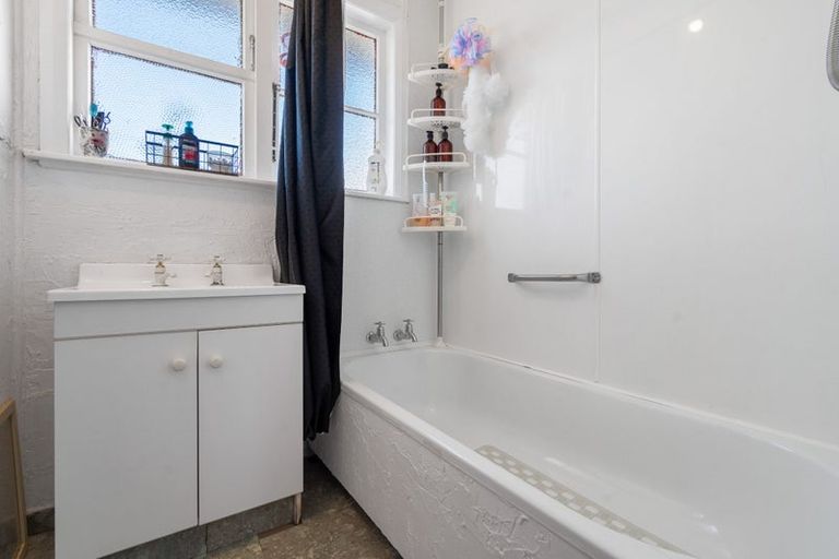 Photo of property in 32 Kummer Crescent, Masterton, 5810