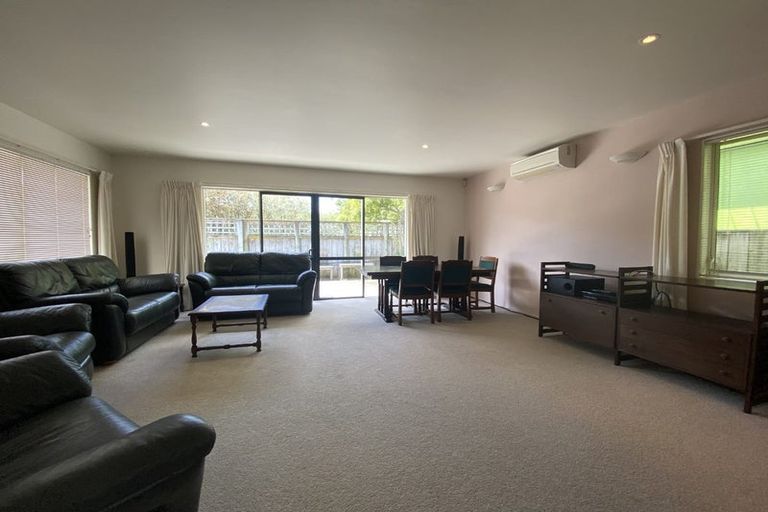 Photo of property in 179 The Parade, Island Bay, Wellington, 6023