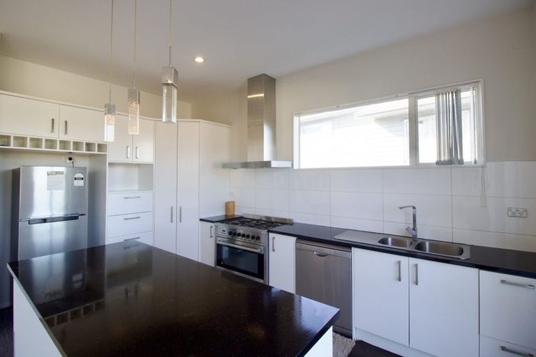 Photo of property in 16 Lucca Crescent, Flat Bush, Auckland, 2019
