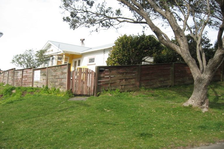 Photo of property in 81 Beauchamp Street, Karori, Wellington, 6012