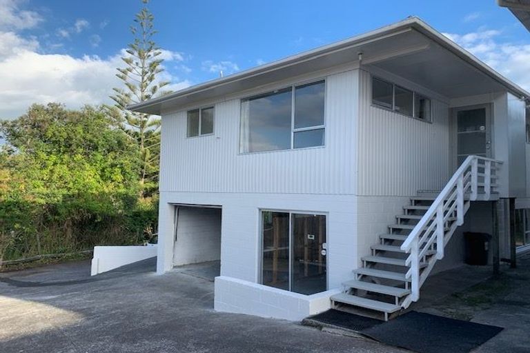 Photo of property in 54 Fruitvale Road, New Lynn, Auckland, 0600