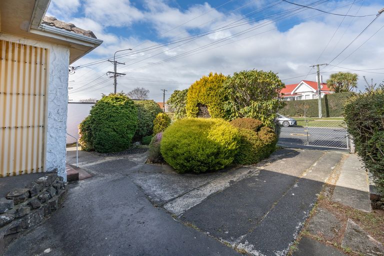 Photo of property in 32 Mornington Road, Balaclava, Dunedin, 9011