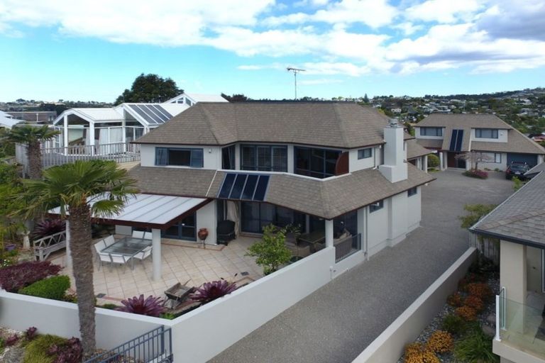 Photo of property in 13 Joydon Place, Stanmore Bay, Whangaparaoa, 0932