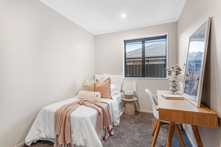 Photo of property in 19 Paroto Street, Kaiapoi, 7630