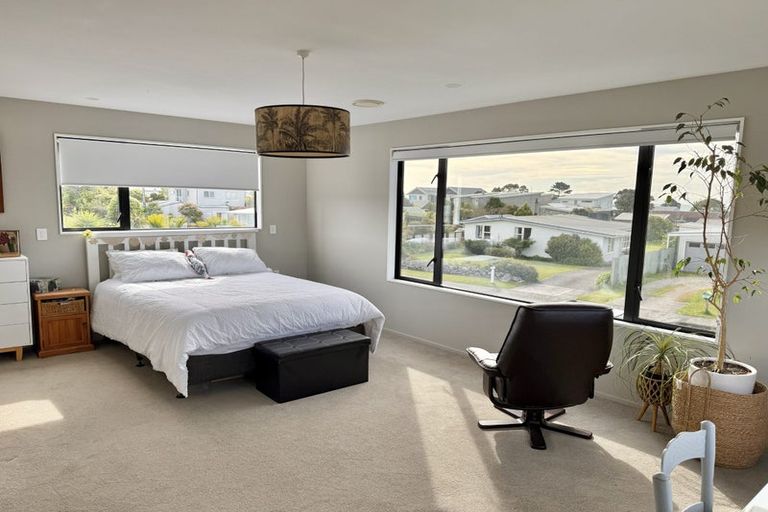 Photo of property in 13 Cook Street, Carters Beach, Westport, 7825