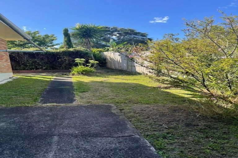 Photo of property in 1/6 Pamela Place, New Lynn, Auckland, 0600