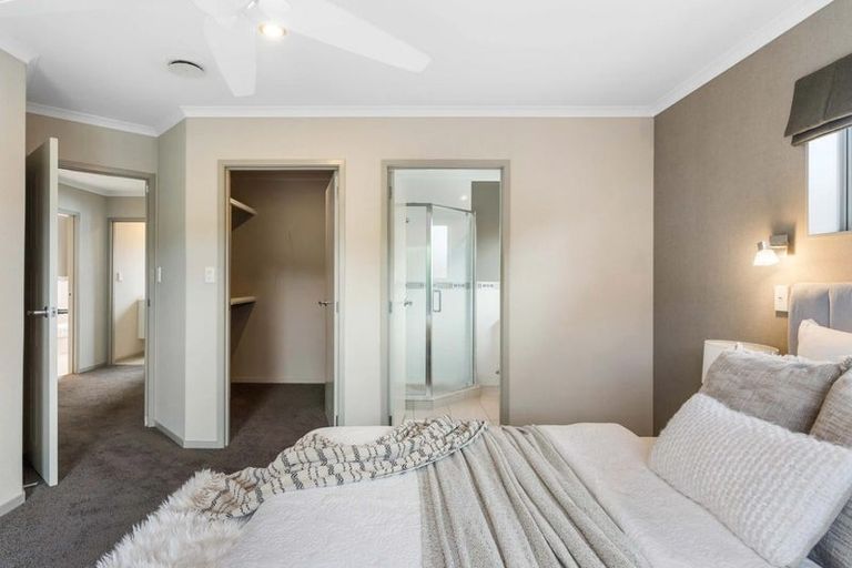 Photo of property in 32 Popata Close, Papamoa Beach, Papamoa, 3118