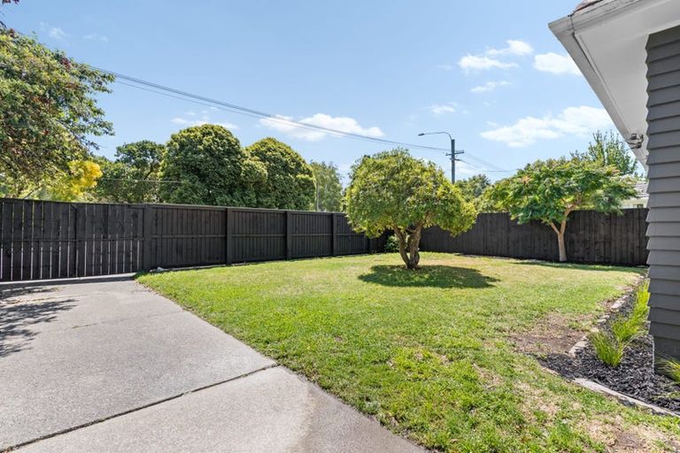 Photo of property in 182 Grahams Road, Burnside, Christchurch, 8053