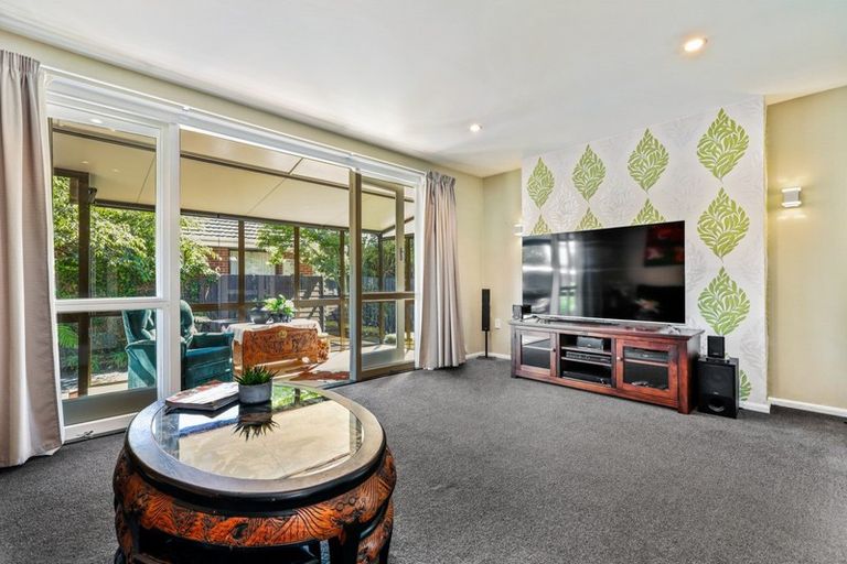 Photo of property in 21 Wendover Street, Bishopdale, Christchurch, 8053