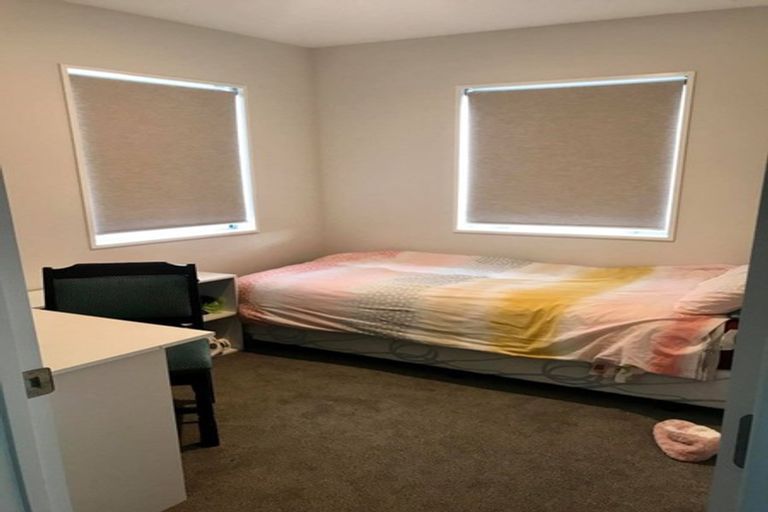 Photo of property in 3 Longueval Lane, Broomfield, Christchurch, 8042