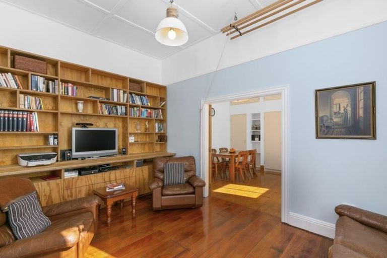 Photo of property in 70 Wright Street, Mount Cook, Wellington, 6021