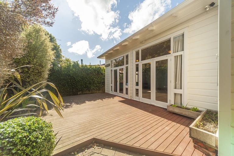 Photo of property in 35 Coolidge Street, Brooklyn, Wellington, 6021