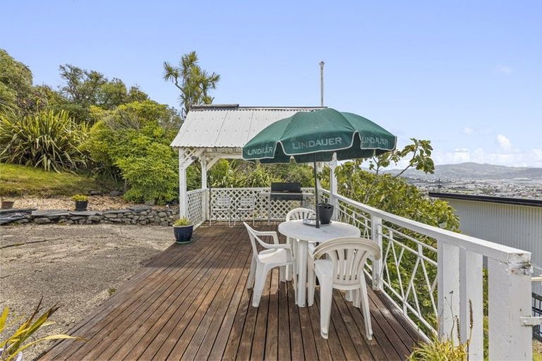 Photo of property in 113 Cliffs Road, Saint Clair, Dunedin, 9012